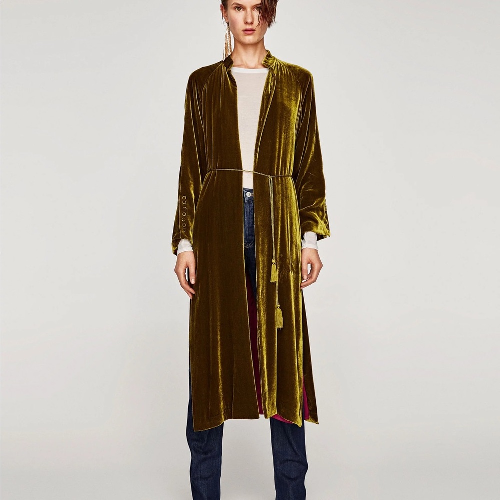 zara velvet green kimono